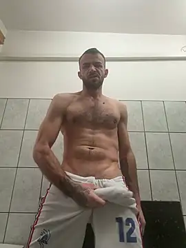 sexyman1936 online show from February 2026 06:09:01 AM