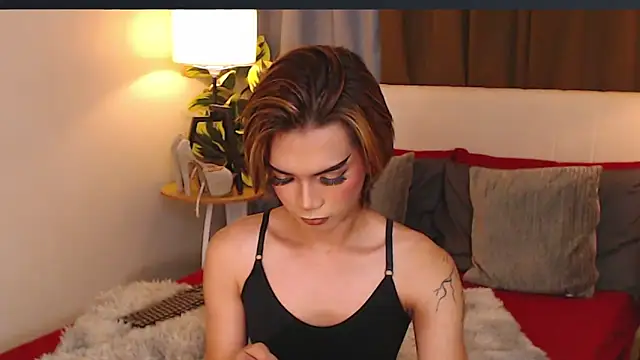 Snapshot of AmarraSins chatting on October 2025 06:24:02 AM AmarraSins online show from October 2025 06:24:02 AM