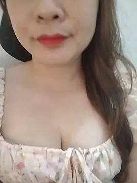 Snapshot of Girl_Shy2000 chatting on June 2026 01:28:02 AM Girl Shy2000 online show from June 2026 01:28:02 AM