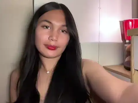 Snapshot of FelicityLincoln chatting on April 2026 06:10:01 PM FelicityLincoln online show from April 2026 06:10:01 PM