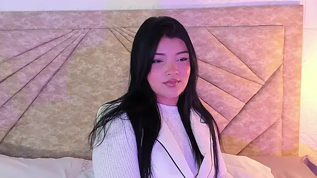 EmmaBlossom online show from February 2026 12:37:01 PM