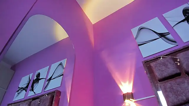 samantaa liov online show from November 2025 07:47:02 PM