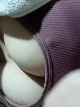 Paul-paul11 online show from March 2026 03:18:02 PM