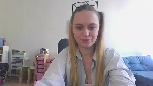 Cynoraye online show from February 2026 09:48:01 AM