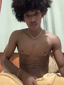 Jronlinejr-05 online show from October 2025 05:04:02 AM