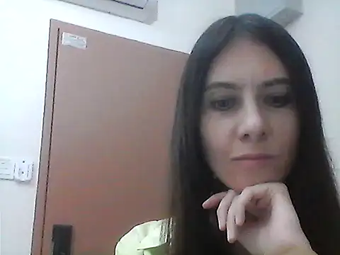 Thaylini online show from January 2026 02:55:01 PM