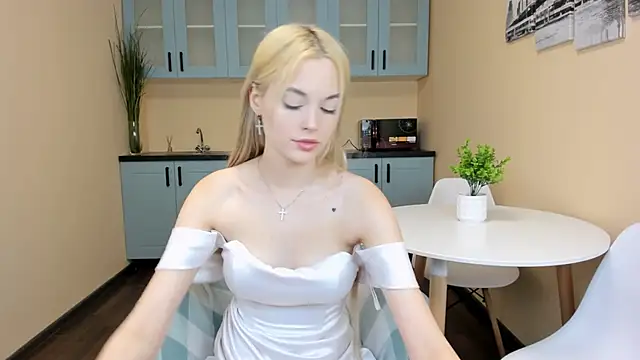 CallMeMargo online show from October 2025 11:19:01 AM