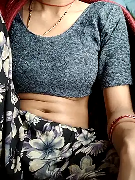 misskomal97 online show from November 2025 09:30:02 PM