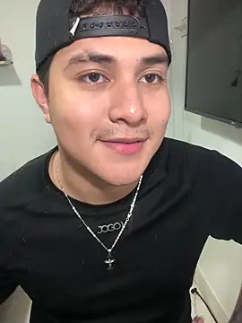 Snapshot of loki32men chatting on October 2025 03:45:01 AM loki32men online show from October 2025 03:45:01 AM