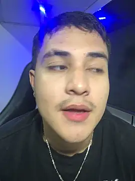 Snapshot of loki32men chatting on October 2025 03:38:01 AM loki32men online show from October 2025 03:38:01 AM