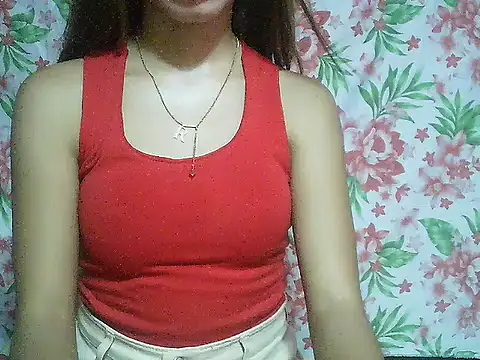 Snapshot of SweetPussie18x chatting on October 2025 06:34:02 AM SweetPussie18x online show from October 2025 06:34:02 AM