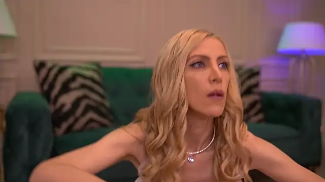 EllaBlake online show from April 2026 06:02:01 AM