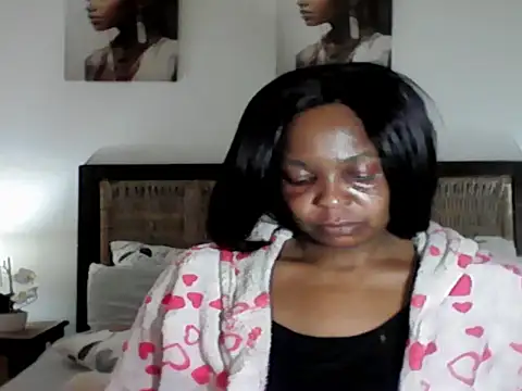 Blacksashaxx online show from June 2026 07:19:01 AM
