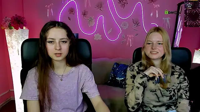 rebecca smile online show from April 2026 12:29:02 PM