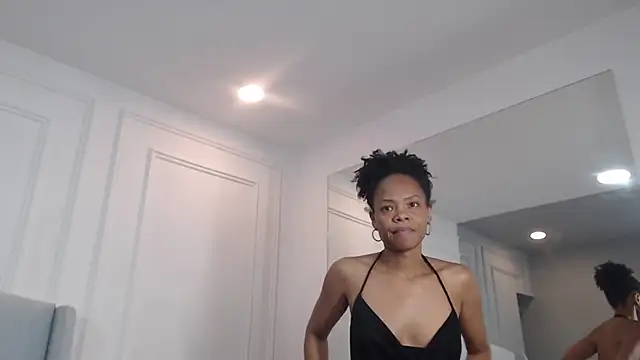 Snapshot of ChantalGarner chatting on October 2025 01:15:02 PM ChantalGarner online show from October 2025 01:15:02 PM