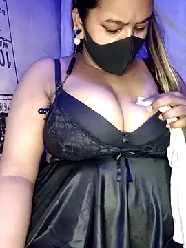 Snapshot of Hot_Girl_Dimple chatting on October 2025 05:40:01 AM Hot Girl Dimple online show from October 2025 05:40:01 AM