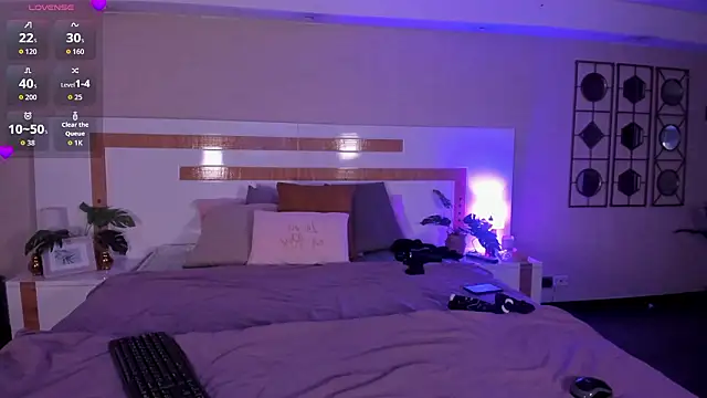 Violeta dh online show from March 2026 11:37:01 AM