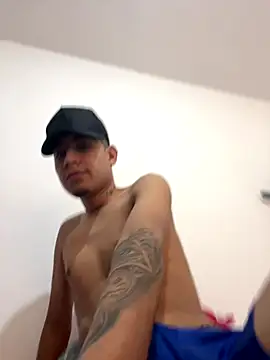 Snapshot of cristyan_arias chatting on October 2025 03:09:02 PM cristyan arias online show from October 2025 03:09:02 PM