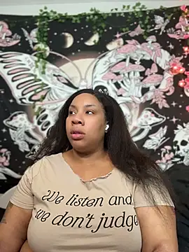 NeliaHexxen online show from June 2026 09:32:02 PM