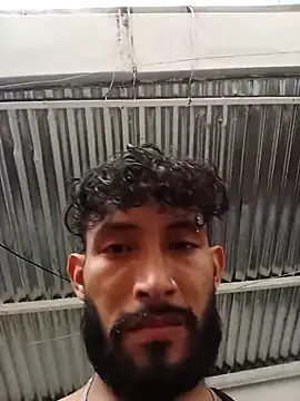 Snapshot of kingbickcockDn chatting on December 2025 08:58:02 PM kingbickcockDn online show from December 2025 08:58:02 PM