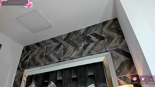 NaylaGrey online show from February 2026 11:41:01 AM