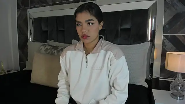 NaylaGrey online show from July 2026 03:35:02 AM
