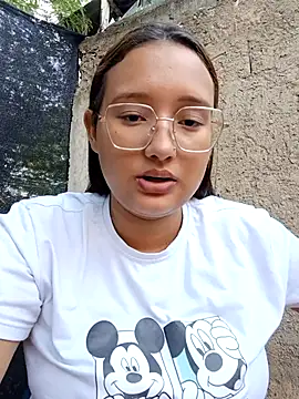 young dairy01 online show from November 2025 12:23:02 PM