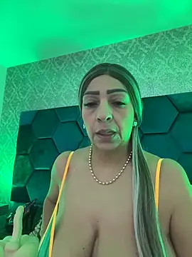Snapshot of Angelina_Roa chatting on June 2026 02:53:01 PM Angelina Roa online show from June 2026 02:53:01 PM