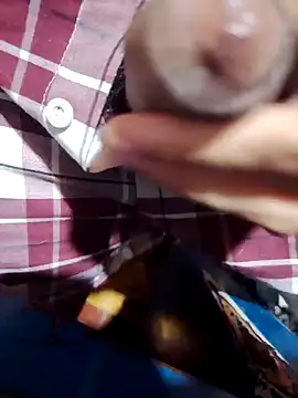 Snapshot of Sir_clouden chatting on November 2025 12:05:01 AM Sir clouden online show from November 2025 12:05:01 AM