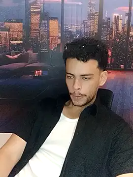 DominicBlazze online show from October 2025 07:53:01 PM