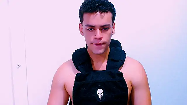DominicBlazze online show from October 2025 07:15:01 PM