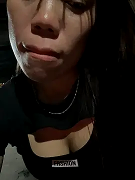 nhinhi-sexy online show from November 2025 10:25:02 AM