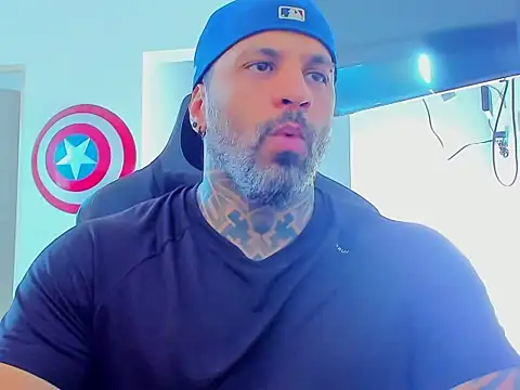 JoshRigby online show from November 2025 09:39:01 PM