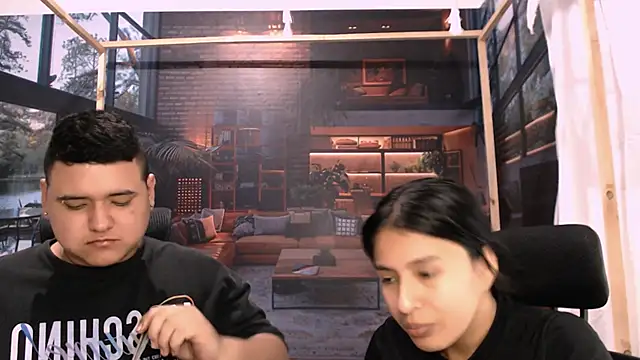 Charly and laura online show from October 2025 07:01:02 PM