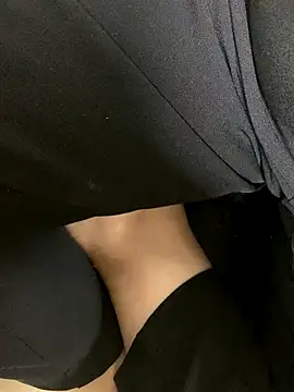 Lydia-a online show from October 2025 07:20:01 AM