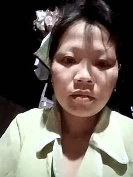 bree-zz online show from March 2026 10:54:01 PM