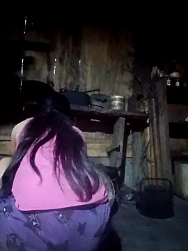 bree-zz online show from April 2026 10:40:02 PM