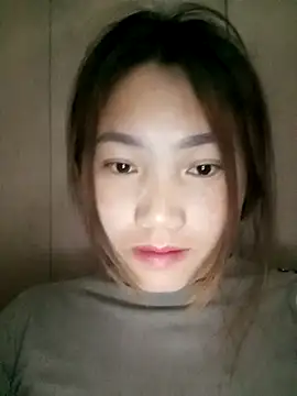 min-xinh online show from December 2025 09:30:01 PM