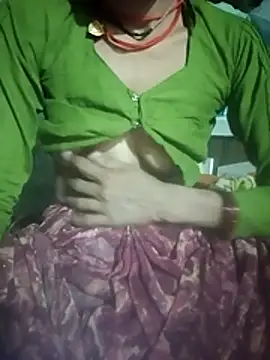 Lona2525 online show from April 2026 10:01:01 PM