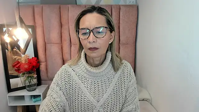 Issa Milf   online show from July 2026 02:37:02 PM