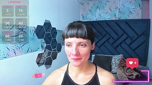 Valery More   online show from December 2025 12:23:02 PM