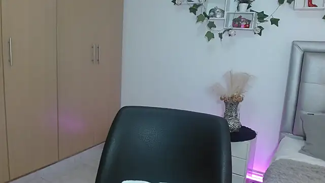 mia star 2 online show from May 2026 08:55:02 AM