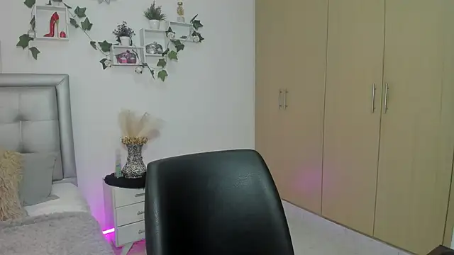 mia star 2 online show from June 2026 10:40:01 AM
