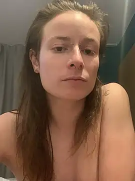 GoldenPussy1329 online show from April 2026 11:50:01 PM