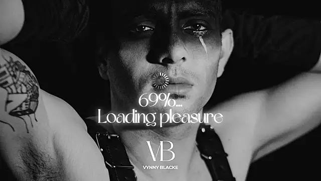 VynnyBlacke  online show from November 2025 09:02:02 PM