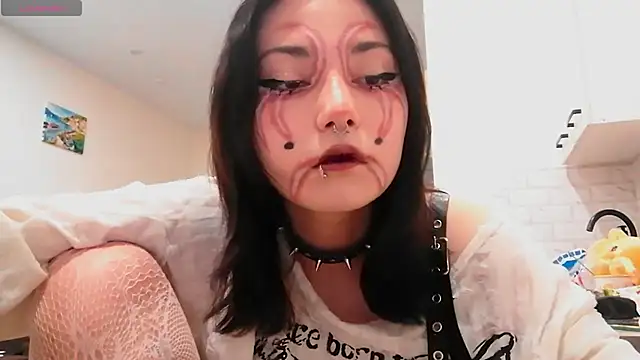 Beeping Creature online show from October 2025 05:00:01 PM