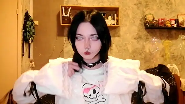 Beeping Creature online show from October 2025 05:45:02 PM