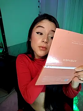 tamara vald online show from October 2025 08:48:02 PM