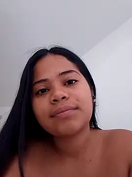 Snapshot of Antonela_19 chatting on September 2025 01:38:01 PM Antonela 19 online show from September 2025 01:38:01 PM