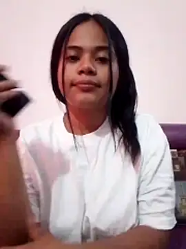 Snapshot of Antonela_19 chatting on November 2025 09:48:01 PM Antonela 19 online show from November 2025 09:48:01 PM